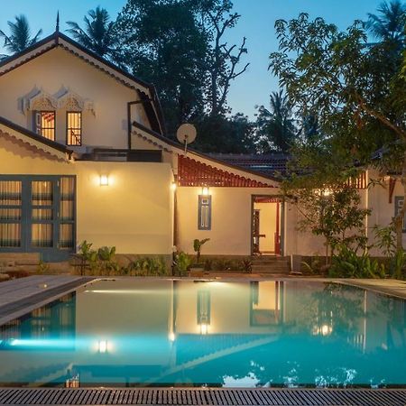 Mihiripenne 5Br Luxury Villa With Pool The Blues מראה חיצוני תמונה