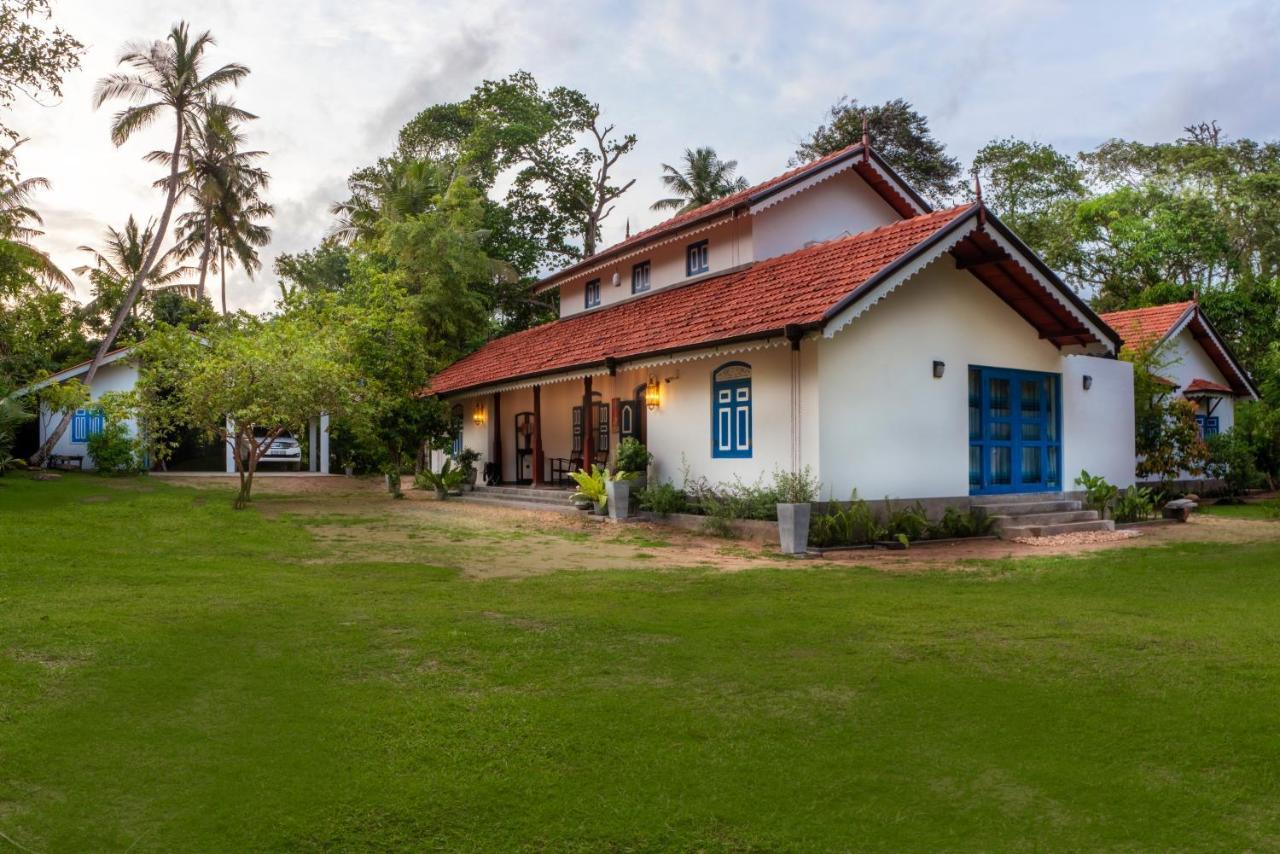 Mihiripenne 5Br Luxury Villa With Pool The Blues מראה חיצוני תמונה